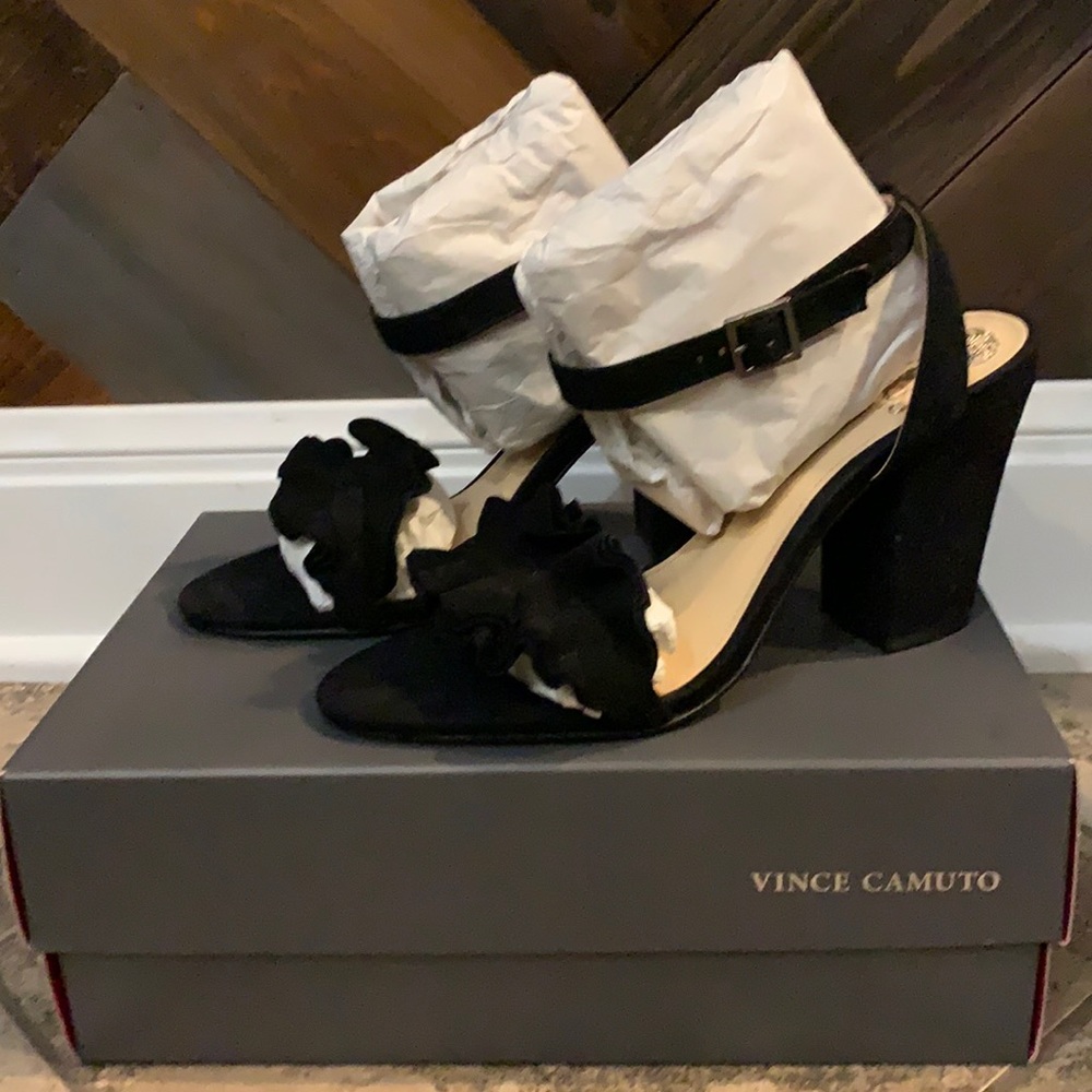 Vince Camuto VC-Vinta- Black kidsuede 8.5M